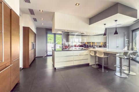 Villa i Sainte-Maxime, Var, Sainte-Maxime - € 10.700.000 | Ref: 86896493 - foto 16