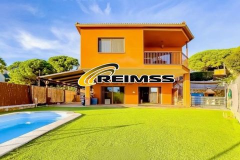 Villa i Lloret De Mar, Gerona, Lloret De Mar - € 479.000 | Ref: 6256 - foto 1