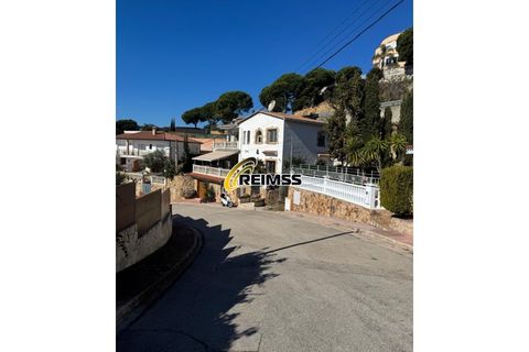 Villa i Canyelles (Ayto Lloret Mar), Gerona - foto 4