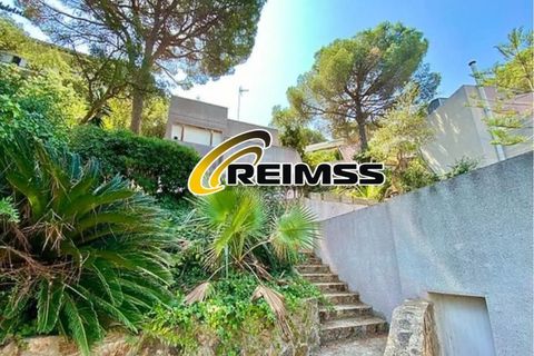 Villa i Canyelles (Ayto Lloret Mar), Gerona - foto 3