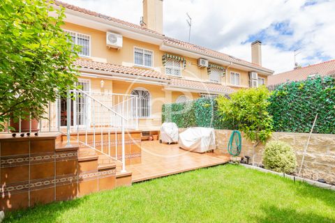 Villa a Madrid, Madrid, Madrid - € 1.300.000 | Ref: VMN2605002 - foto 1