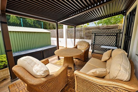 Villa i La Duquesa, Malaga, La Duquesa - € 375.000 | Ref: MLSC8199514 - foto 4