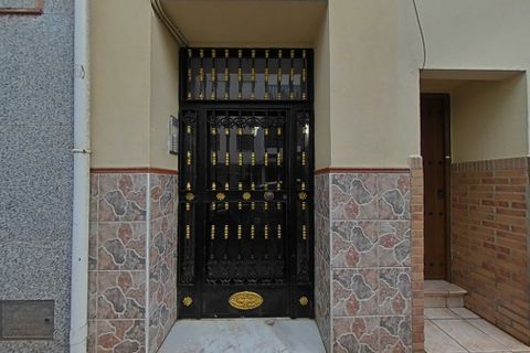 Villa a Estepona, Malaga, Estepona - € 204.000 | Ref: MLSC4932622 - foto 6