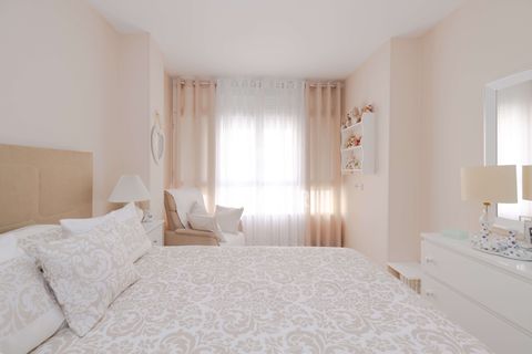 Lejlighed i Estepona, Malaga, Estepona - € 450.000 | Ref: 222734 - foto 18