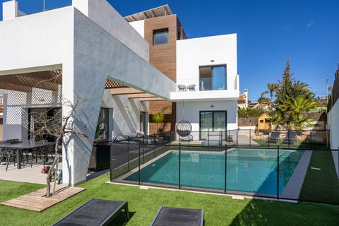 Villa a Ciudad Quesada, Alicante, Ciudad Quesada - € 699.000 | Ref: MLSC707401 - foto 15