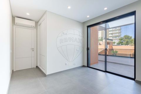 Villa a Portimao, Faro, Portimao - € 985.000 | Ref: 122881202-351 - foto 20