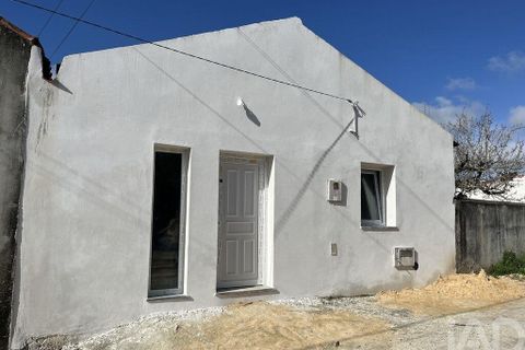 Byhus i Lourinha, Lisbon, Lourinha - € 149.500 | Ref: 879231 - foto 1