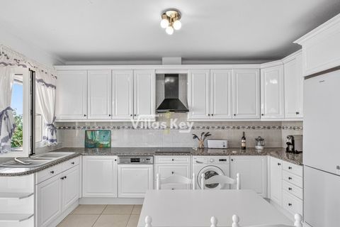 Villa a Carvoeiro, Faro, Carvoeiro - € 995.000 | Ref: LV151 - foto 5