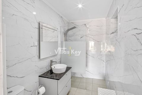 Villa a Carvoeiro, Faro, Carvoeiro - € 995.000 | Ref: LV151 - foto 14