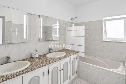 Villa a Carvoeiro, Faro, Carvoeiro - € 995.000 | Ref: LV151 - foto 19