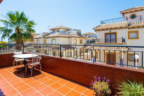 Bungalow i Punta Prima, Alicante, Punta Prima - € 188.700 | Ref: MLSC2819554 - foto 5