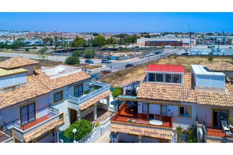 Bungalow i Punta Prima, Alicante, Punta Prima - € 188.700 | Ref: MLSC2819554 - foto 21