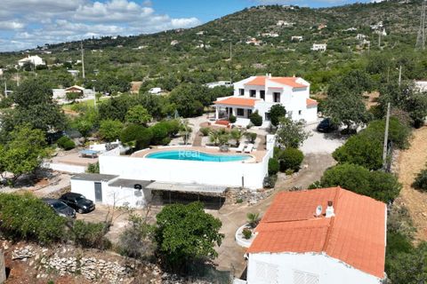 Villa a Estoi, Faro, Estoi - € 749.000 | Ref: RE175 - foto 5