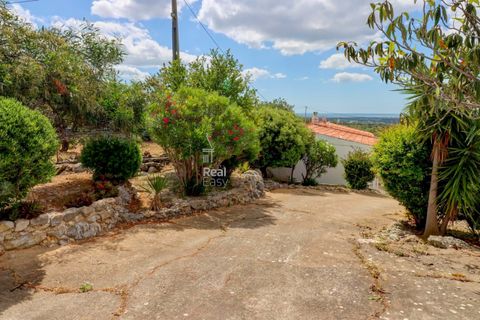 Villa a Estoi, Faro, Estoi - € 749.000 | Ref: RE175 - foto 30
