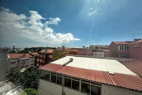 Lejlighed i Amadora, Lisbon, Amadora - € 250.000 | Ref: C0221-03882 - foto 8