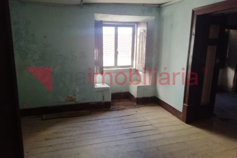 Villa i Alenquer, Lisbon, Alenquer - € 100.000 | Ref: 215002002 - foto 2