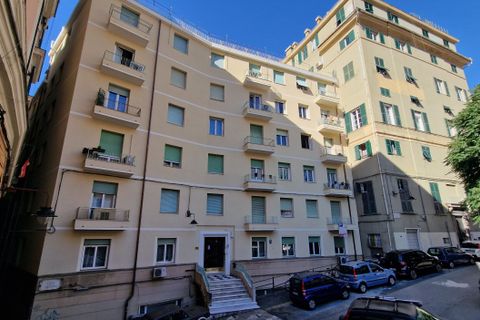 Estudi a Genoa, Genoa, Genoa - € 180/mes | Ref: 2585 - foto 3