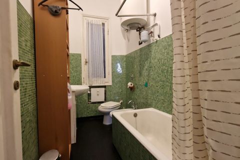 Estudi a Genoa, Genoa, Genoa - € 180/mes | Ref: 2585 - foto 13