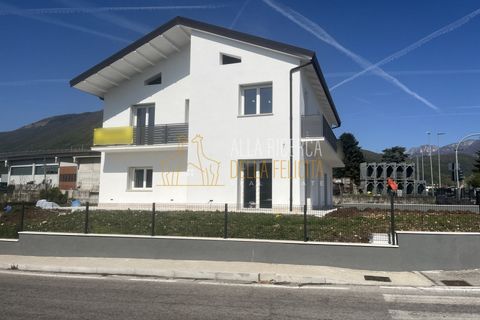 Villa i Piovene Rocchette, Vicenza, Piovene Rocchette - € 400.000 | Ref: IB203 - foto 11