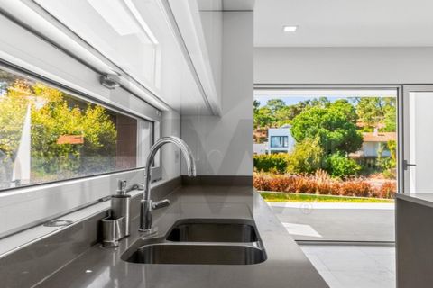 Villa i Almada, Setubal, Almada - € 2.200.000 | Ref: KWPT-022142 - foto 11