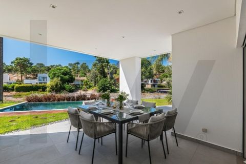 Villa i Almada, Setubal, Almada - € 2.200.000 | Ref: KWPT-022142 - foto 14