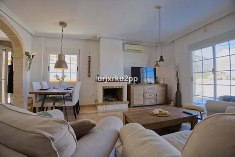 Villa i Torrevieja, Alicante, Torrevieja - € 449.000 | Ref: SMBOC2813 - foto 15