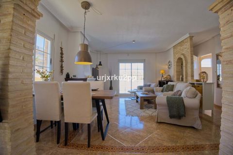 Villa i Torrevieja, Alicante, Torrevieja - € 449.000 | Ref: SMBOC2813 - foto 20