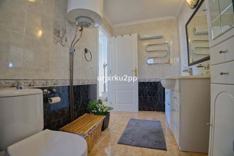Villa i Torrevieja, Alicante, Torrevieja - € 449.000 | Ref: SMBOC2813 - foto 30