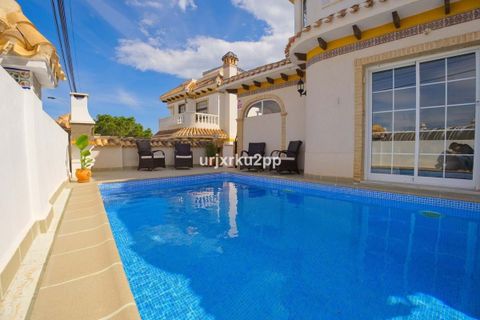 Villa i Torrevieja, Alicante, Torrevieja - € 449.000 | Ref: SMBOC2813 - foto 41