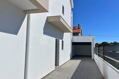 Villa i Quinta do Conde, Setubal, Quinta do Conde - € 450 000 | Ref: PM-1305 - foto 30