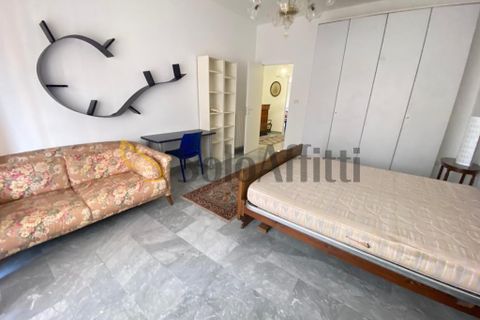 Estudi a Caserta, Caserta, Caserta - € 220/mes | Ref: SF33 - foto 8