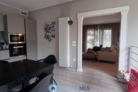 Villa a Padua, Padua, Padua - € 400.000 | Ref: MLS2179-1200 - foto 10