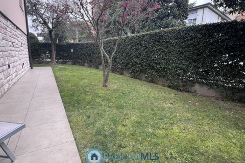Villa a Padua, Padua, Padua - € 400.000 | Ref: MLS2179-1200 - foto 18