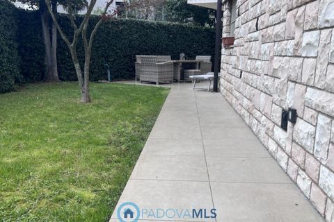 Villa a Padua, Padua, Padua - € 400.000 | Ref: MLS2179-1200 - foto 31