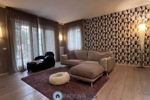 Villa a Padua, Padua, Padua - € 400.000 | Ref: MLS2179-1200 - foto 36