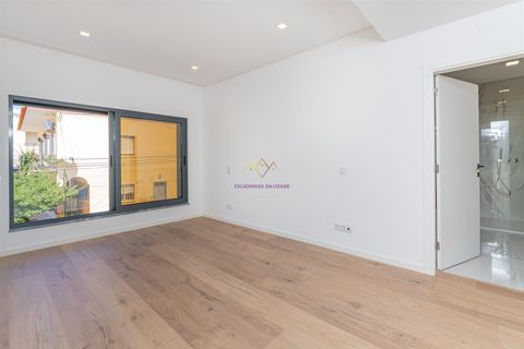 Villa a Loures, Lisbon, Loures - € 850.000 | Ref: TRI-144-25-CS (1) - foto 11