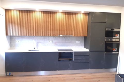 Lejlighed i Amadora, Lisbon, Amadora - € 319.500 | Ref: APA_837 - foto 2