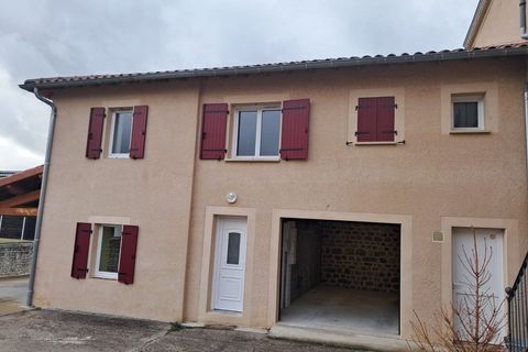 Villa i Saillant, Puy-de-Dome, Saillant - € 810/måned | Ref: 876771 - foto 1