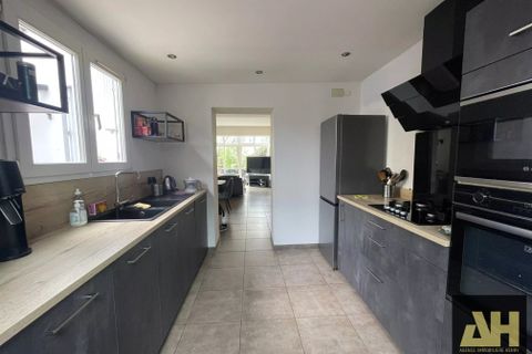 Villa a Brest, Finistere, Brest - € 456.500 | Ref: 86997704 - foto 12