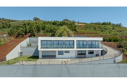 Villa i Machico, Madeira, Machico - € 1.300.000 | Ref: RS031 - foto 1
