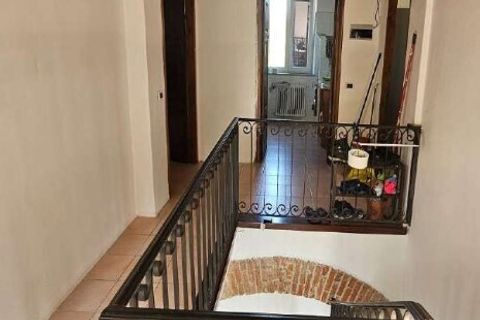 Villa i Follo, La Spezia, Follo - € 184.000 | Ref: SP29/25LU-1706-26-1115 - foto 7