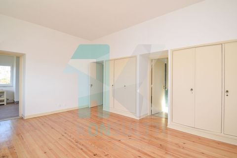 Villa a Alges, Lisbon, Alges - € 3.100/mes | Ref: CAS_2392 (5) - foto 8