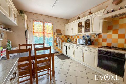 Villa a Eaubonne, Val-d'Oise, Eaubonne - € 439.000 | Ref: getkey_u_528688448 - foto 4