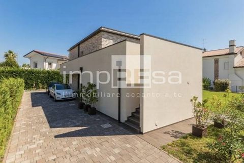 Villa i Jesolo, Venice, Jesolo - € 1.540.000 | Ref: I/NM040 - foto 18