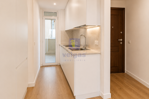 Leilighet i Alverca do Ribatejo, Lisbon, Alverca do Ribatejo - € 299 000 | Ref: ALVER-216757 - foto 6