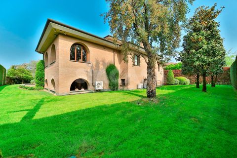 Villa a Bernareggio, Monza and Brianza, Bernareggio - € 986.000 | Ref: VILLA.BERNAREGGIO-IZ986V - foto 4
