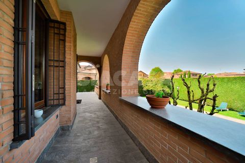 Villa a Bernareggio, Monza and Brianza, Bernareggio - € 986.000 | Ref: VILLA.BERNAREGGIO-IZ986V - foto 13