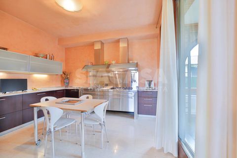Villa a Bernareggio, Monza and Brianza, Bernareggio - € 986.000 | Ref: VILLA.BERNAREGGIO-IZ986V - foto 24