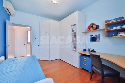 Villa a Bernareggio, Monza and Brianza, Bernareggio - € 986.000 | Ref: VILLA.BERNAREGGIO-IZ986V - foto 40