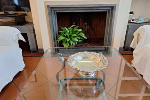 Villa a Montecatini Terme, Pistoia, Montecatini Terme - € 615.000 | Ref: V1376-1137951 - foto 3